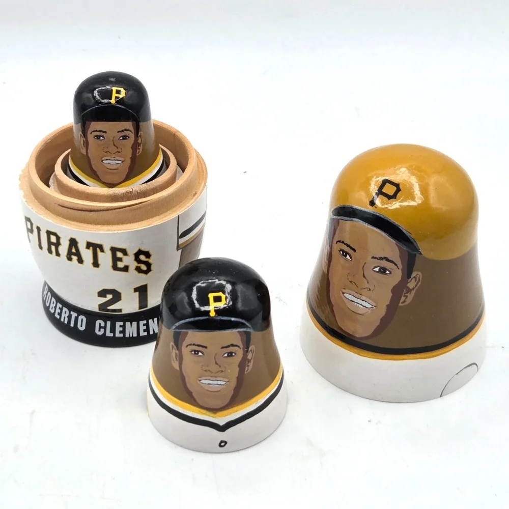 Roberto Clemente 2004 Limited Edition Wood Nesting Dolls, Pittsburgh Pirates MLB